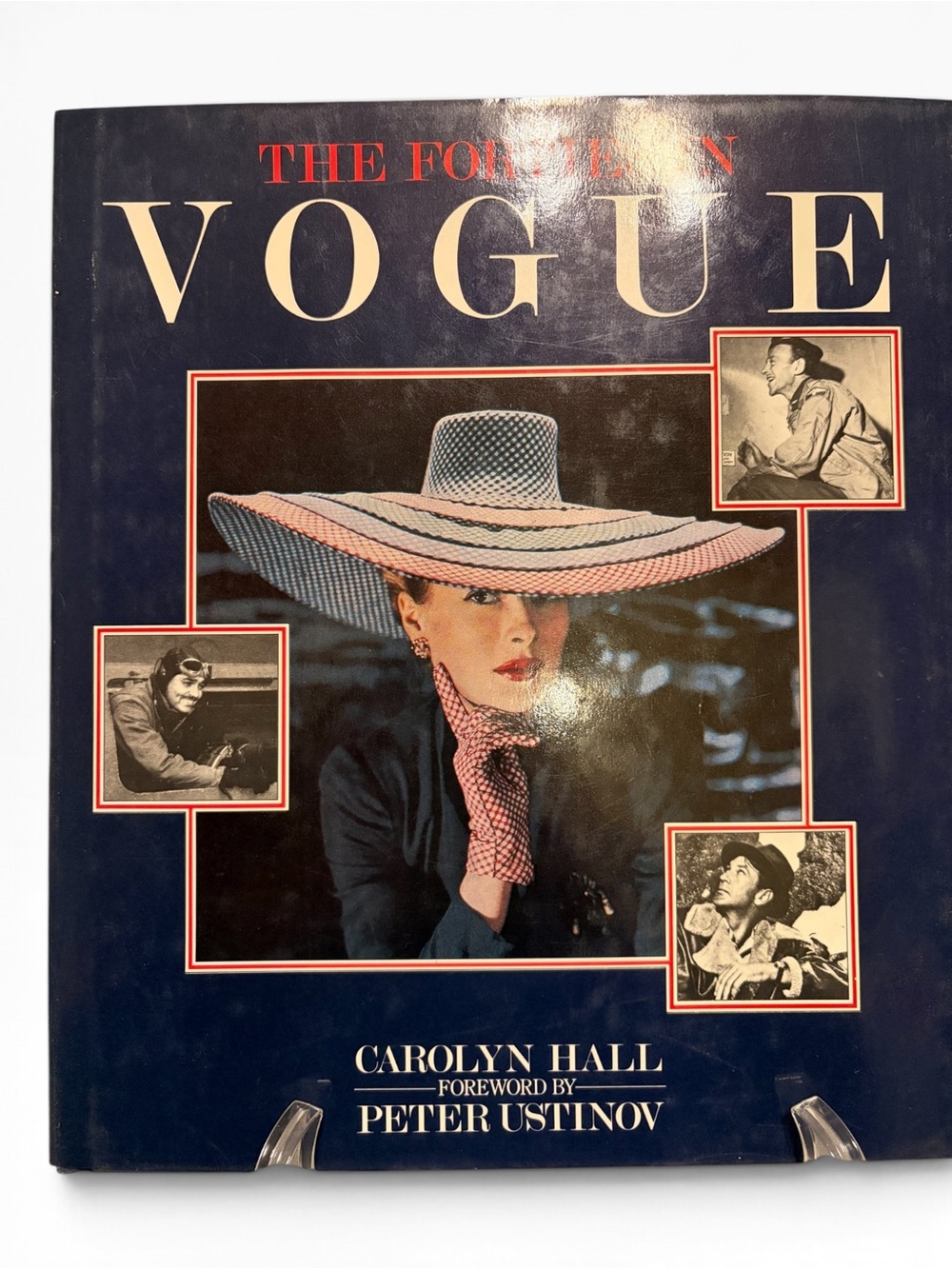 The Forties in Vogue Carolyn Hall 1985 first edition Fashion WWII